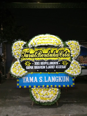 Papan Bunga Duka di Kalipuro